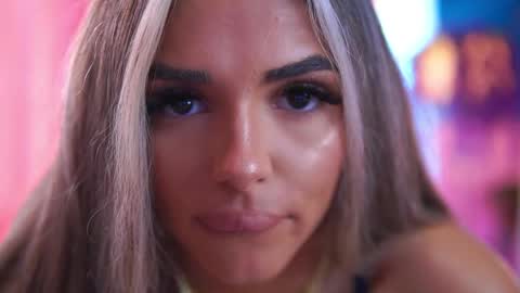 Crissy online show from 04-14-26, 09:04