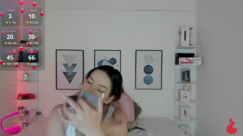 Snapshot of cristal__hot_1 chatting on 01-18-25, 04:15 Cristal online show from 01-18-25, 04:15