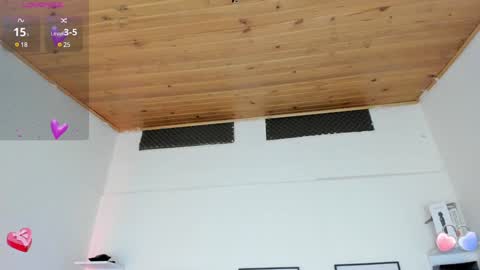 Snapshot of cristal__hot_1 chatting on 02-08-25, 10:29 Cristal online show from 02-08-25, 10:29