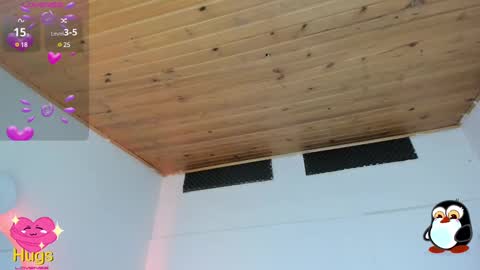 Snapshot of cristal__hot_1 chatting on 02-14-25, 10:17 Cristal online show from 02-14-25, 10:17