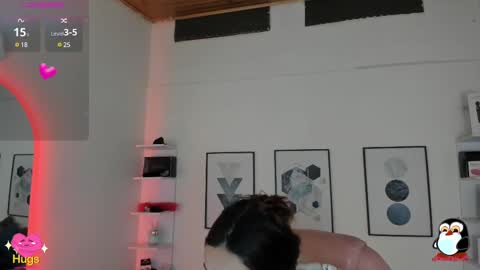 Snapshot of cristal__hot_1 chatting on 03-02-25, 03:02 Cristal online show from 03-02-25, 03:02