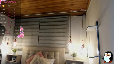 Snapshot of cristal__hot_1 chatting on 09-21-25, 04:03 Cristal online show from 09-21-25, 04:03