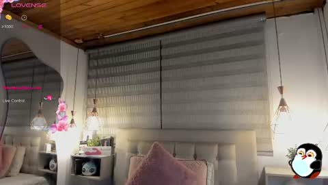 Snapshot of cristal__hot_1 chatting on 07-03-26, 04:41 Cristal online show from 07-03-26, 04:41