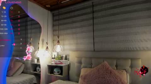 Snapshot of cristal__hot_1 chatting on 07-04-26, 04:07 Cristal online show from 07-04-26, 04:07