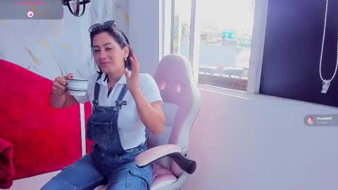 Cristal online show from 01-18-26, 06:23