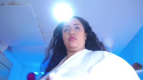 Milena online show from 02-15-26, 07:51