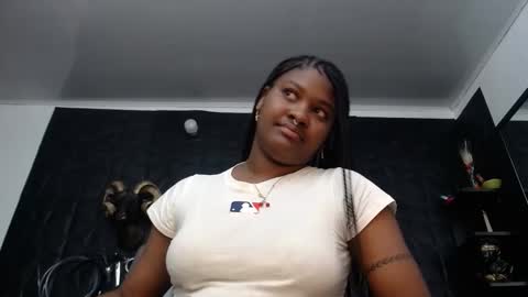 Hanna  online show from 04-14-26, 08:53