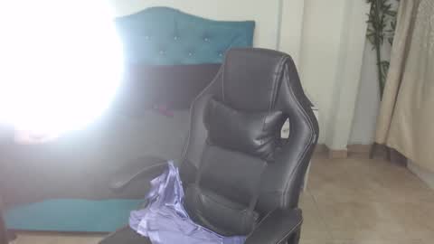 Snapshot of cristaladams6 chatting on 01-16-25, 03:24 CristalAdams online show from 01-16-25, 03:24