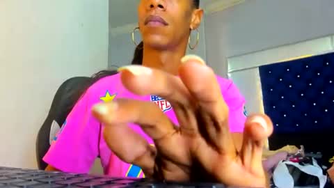 Snapshot of cristalhot333 chatting on 07-17-26, 11:39 cristalhot333 online show from 07-17-26, 11:39