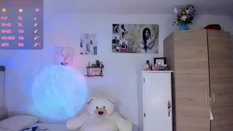 cristal online show from 11-18-25, 12:31