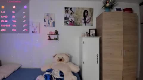 veronika online show from 02-23-26, 03:26