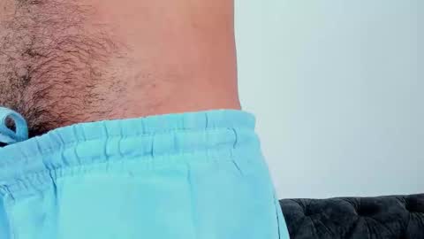 Snapshot of cristian_suarezz_ chatting on 10-03-25, 10:40 cristian_suarezz_ online show from 10-03-25, 10:40