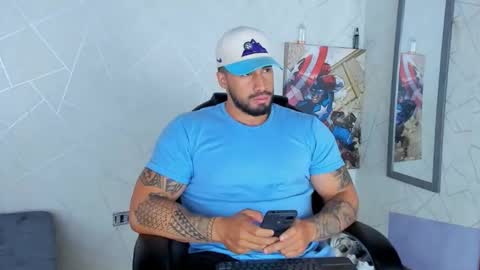 Snapshot of cristian_walker chatting on 12-25-24, 12:05 cristian walker online show from 12-25-24, 12:05