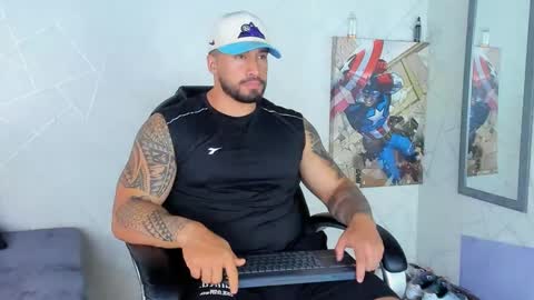 Snapshot of cristian_walker chatting on 12-30-24, 04:51 cristian walker online show from 12-30-24, 04:51
