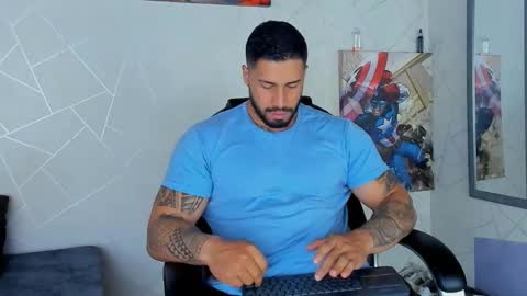 Snapshot of cristian_walker chatting on 01-06-25, 01:08 cristian walker online show from 01-06-25, 01:08