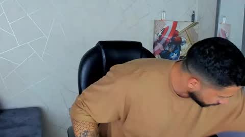 Snapshot of cristian_walker chatting on 01-07-25, 11:58 cristian walker online show from 01-07-25, 11:58