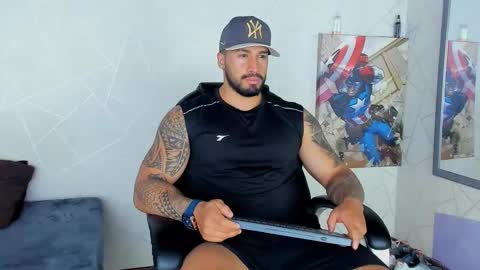 Snapshot of cristian_walker chatting on 01-10-25, 12:04 cristian walker online show from 01-10-25, 12:04