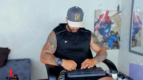 Snapshot of cristian_walker chatting on 01-10-25, 03:58 cristian walker online show from 01-10-25, 03:58