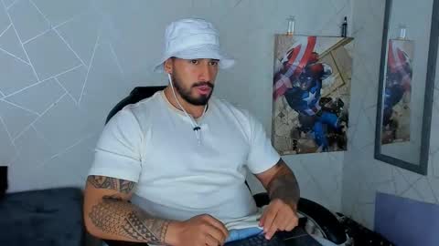 Snapshot of cristian_walker chatting on 01-12-25, 01:16 cristian walker online show from 01-12-25, 01:16
