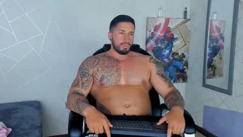 Snapshot of cristian_walker chatting on 01-20-25, 11:21 cristian walker online show from 01-20-25, 11:21