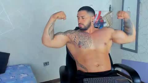 Snapshot of cristian_walker chatting on 01-31-25, 10:52 cristian walker online show from 01-31-25, 10:52