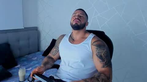 Snapshot of cristian_walker chatting on 02-04-25, 11:49 cristian walker online show from 02-04-25, 11:49