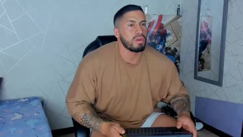 Snapshot of cristian_walker chatting on 02-11-25, 03:18 cristian walker online show from 02-11-25, 03:18