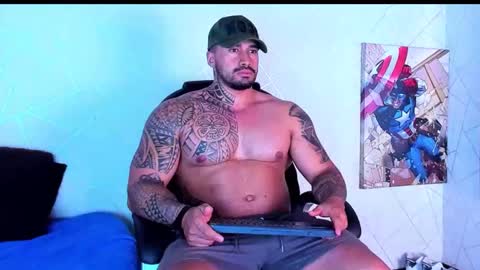 Snapshot of cristian_walker chatting on 09-22-25, 10:39 cristian walker online show from 09-22-25, 10:39