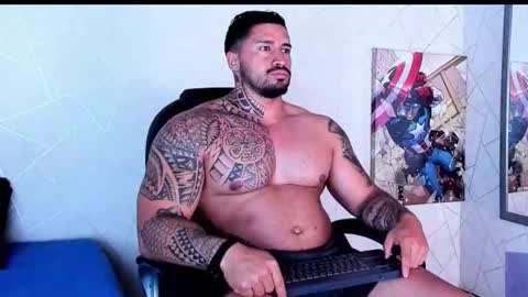 Snapshot of cristian_walker chatting on 09-24-25, 10:40 cristian walker online show from 09-24-25, 10:40