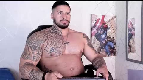 Snapshot of cristian_walker chatting on 10-10-25, 10:03 cristian walker online show from 10-10-25, 10:03