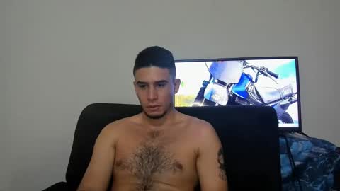 Snapshot of cristiand20 chatting on 12-16-24, 10:18 Cristian online show from 12-16-24, 10:18