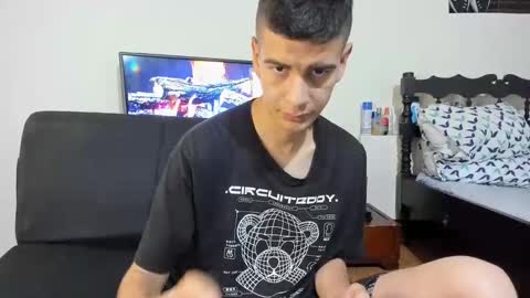 Snapshot of cristiand20 chatting on 12-26-24, 03:38 Cristian online show from 12-26-24, 03:38