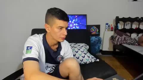 Snapshot of cristiand20 chatting on 12-29-24, 12:23 Cristian online show from 12-29-24, 12:23