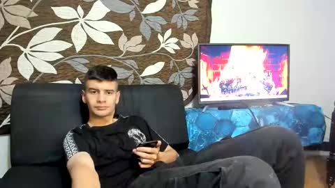 Snapshot of cristiand20 chatting on 01-10-25, 08:07 Cristian online show from 01-10-25, 08:07