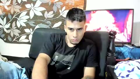 Snapshot of cristiand20 chatting on 01-15-25, 08:05 Cristian online show from 01-15-25, 08:05