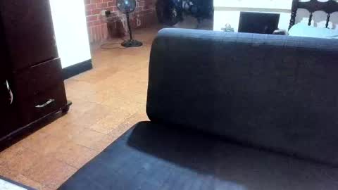 Snapshot of cristiand20 chatting on 03-10-25, 06:05 Cristian online show from 03-10-25, 06:05