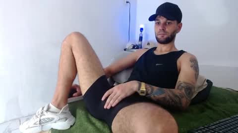 Snapshot of cristianhot125 chatting on 05-24-26, 05:07 cristianhot125 online show from 05-24-26, 05:07