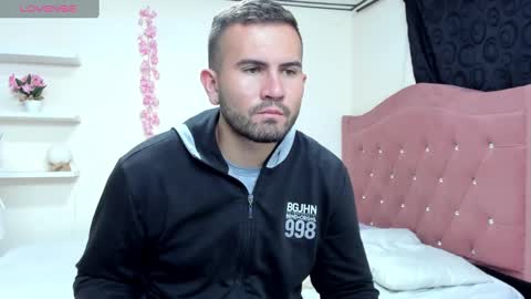 Snapshot of cristianolopez chatting on 12-16-24, 02:25 cris online show from 12-16-24, 02:25