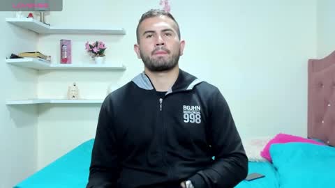 Snapshot of cristianolopez chatting on 12-30-24, 01:37 cris online show from 12-30-24, 01:37
