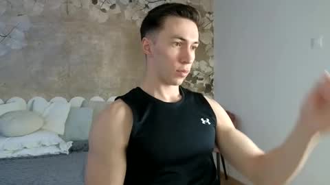 CristianoHailey online show from 03-19-26, 08:29