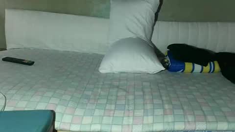 cristianrr184034 online show from 04-12-26, 02:00