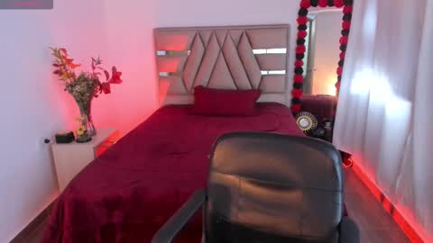 Cristina online show from 12-03-25, 08:07