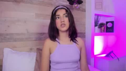 Snapshot of cristin_collins chatting on 07-28-26, 02:40 C R I S T I N online show from 07-28-26, 02:40