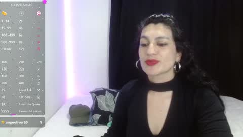 Snapshot of cristina_connor chatting on 12-29-24, 10:57 Cristina online show from 12-29-24, 10:57
