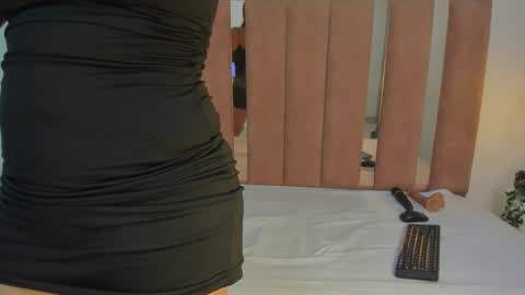 cristina_joy online show from 11-30-25, 01:48