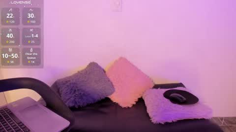 Snapshot of cristina_joy chatting on 04-28-26, 11:04 cristina_joy online show from 04-28-26, 11:04