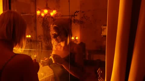 Snapshot of cristinavinci chatting on 01-17-25, 11:29 CristinaVinci online show from 01-17-25, 11:29