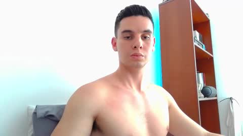 Tell me God  independent model show your respect at all times online show from 02-23-25, 05:50