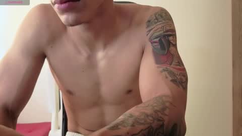 cristopher23  online show from 01-17-26, 01:27