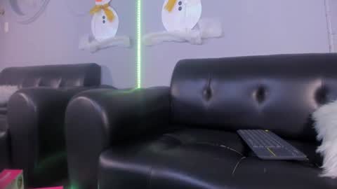 Cristopher online show from 01-04-25, 03:28